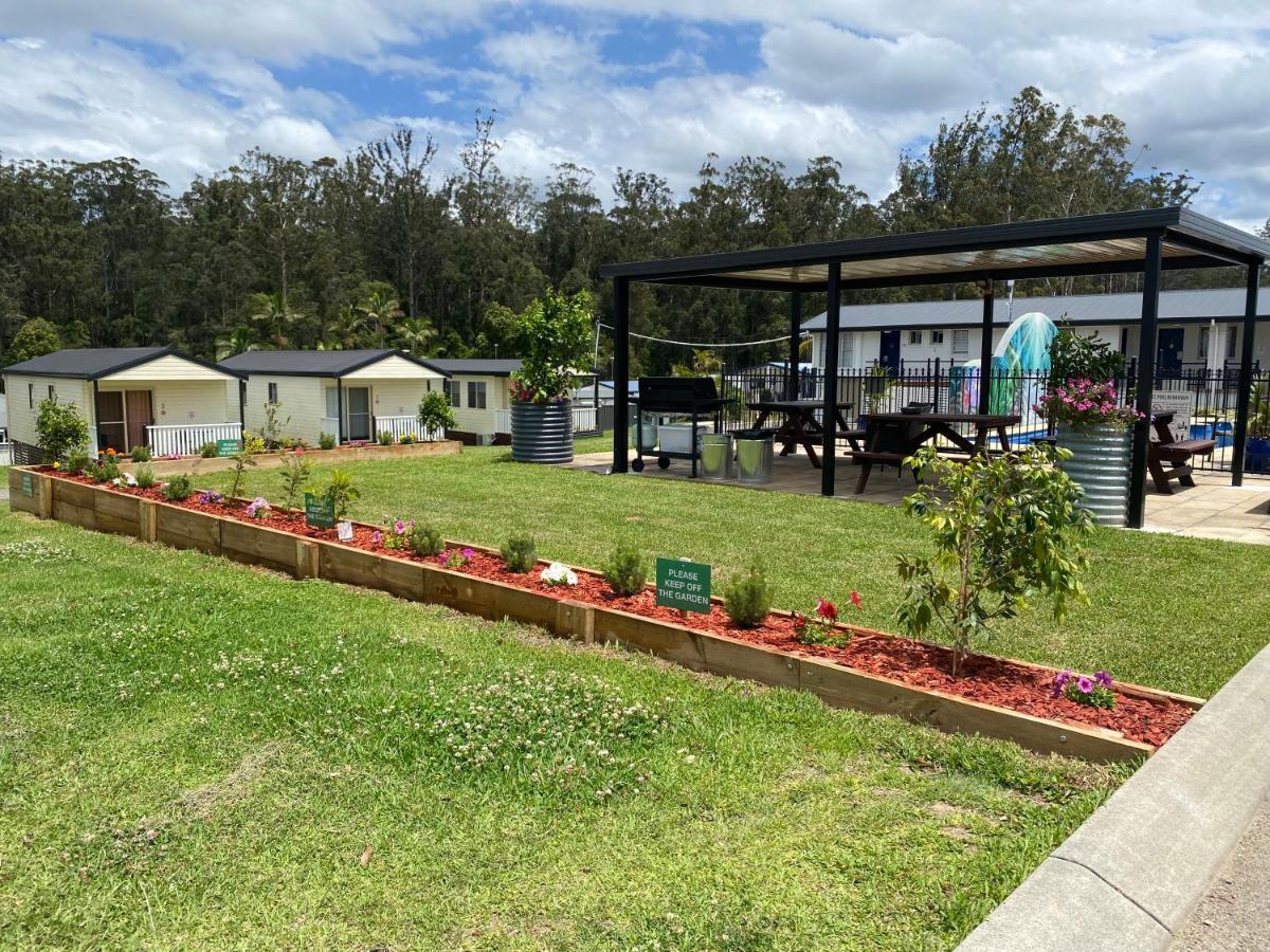 Timbertown Motel Wauchope Bagian luar foto